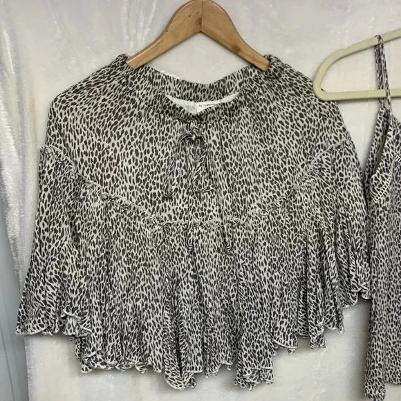 By Together Leopard Print Cami And Skirt Set - Picture 4 of 10